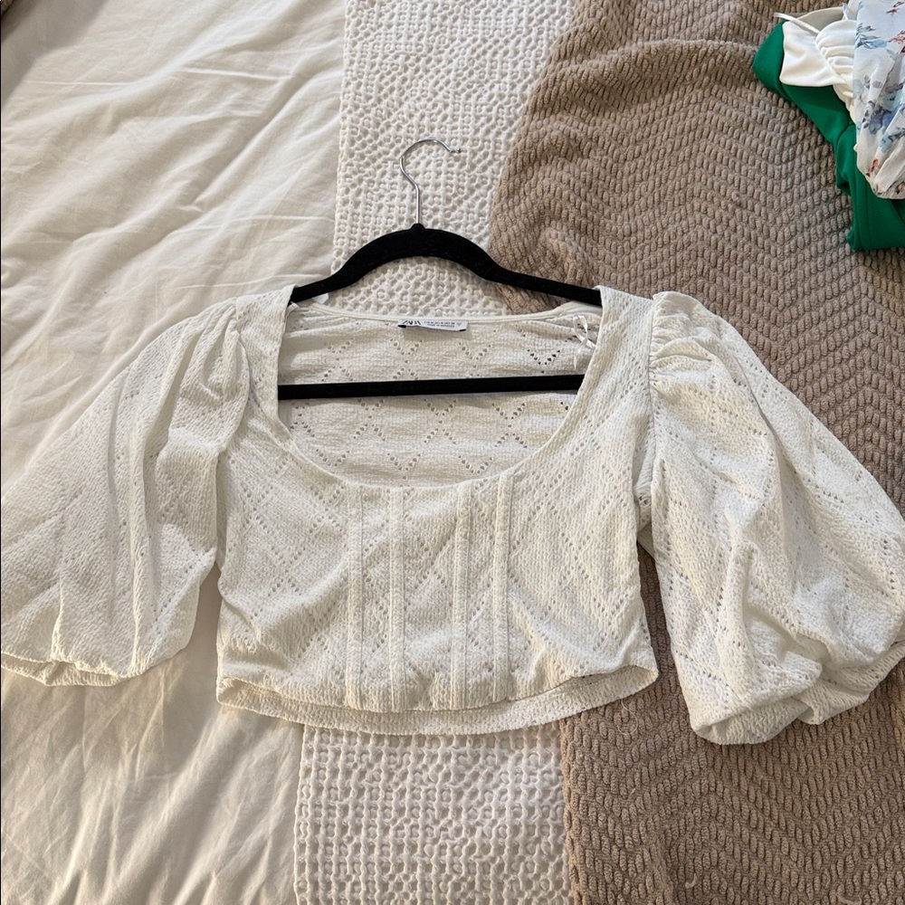 Zara White Eyelet Puff Sleeve Crop Top